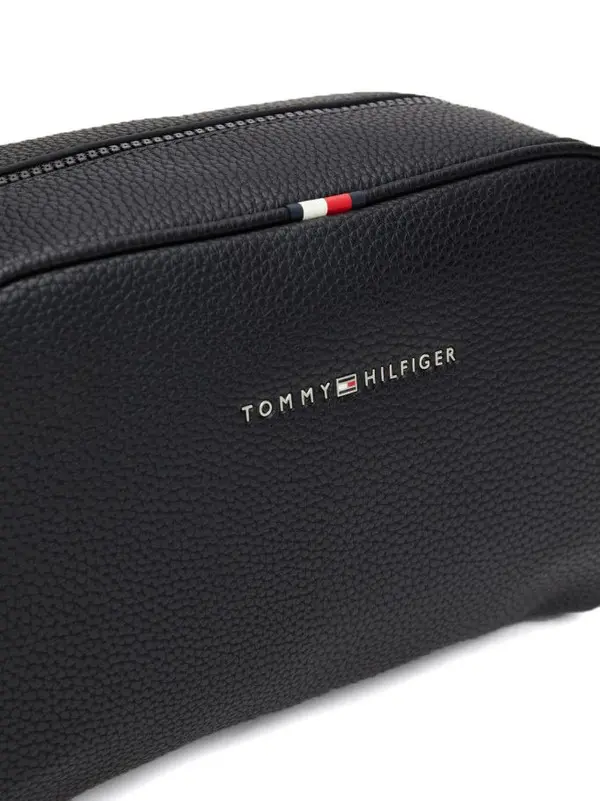 Travel Ready Essential Leather Wash Bag 1 Image