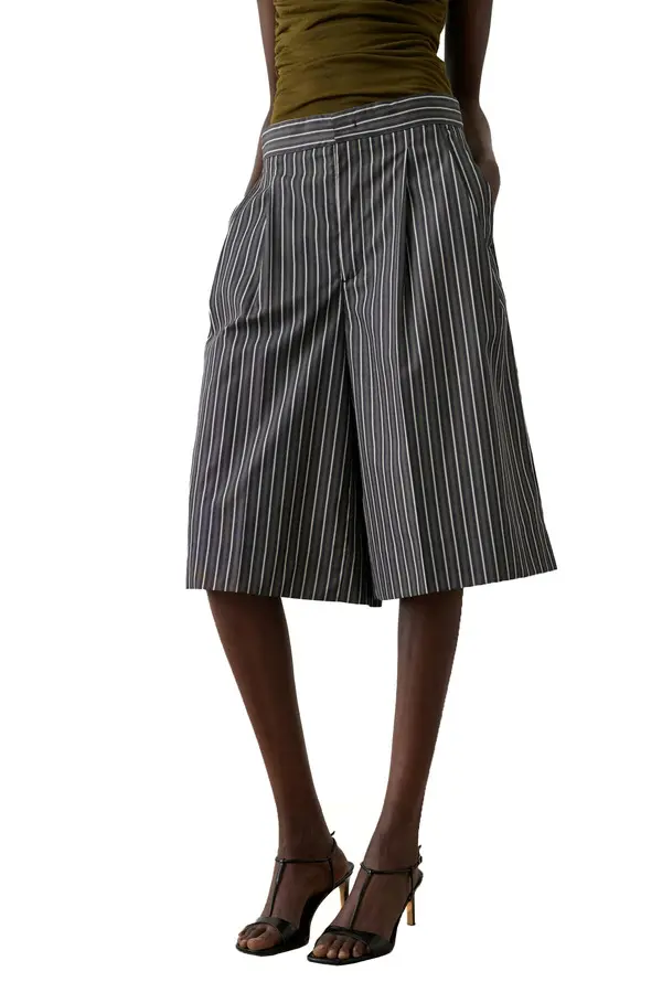 T-Strap Leather Heeled Sandals 3 Image