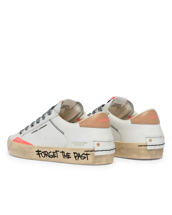 Distressed Vintage Colar Leather Sneakers 2 Image