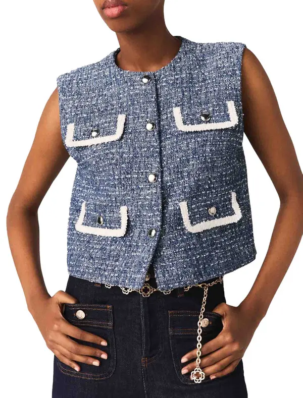 Buttoned Tweed Jacket 2 Image