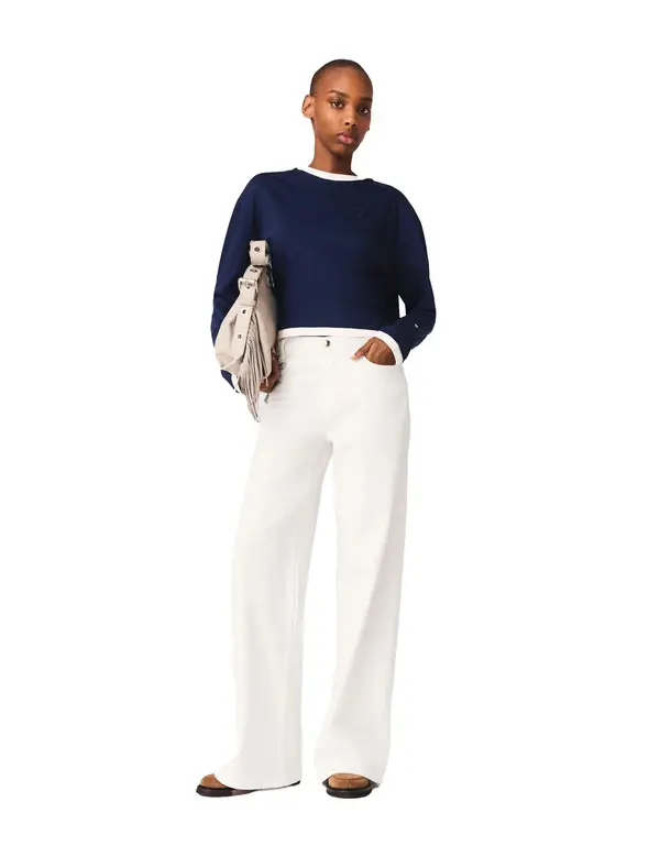 High Waisted Flared Jeans 3 Image