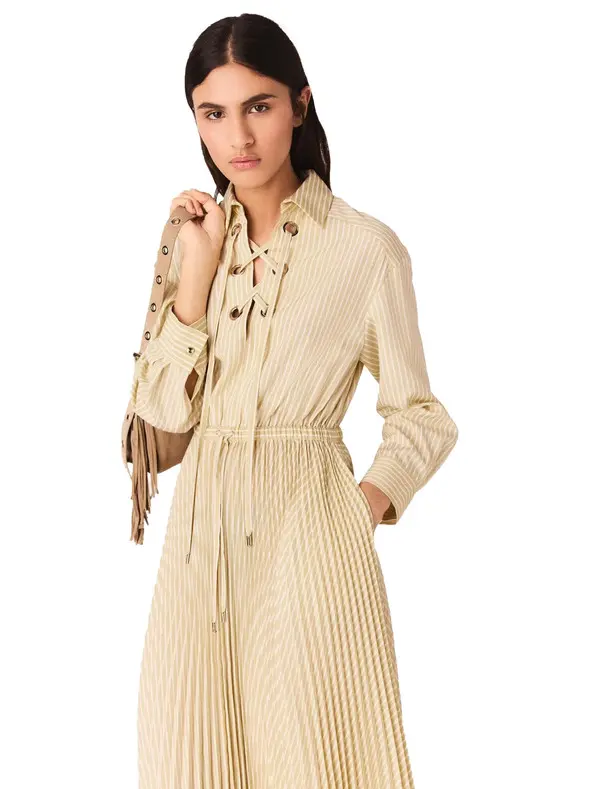 Eyelet Pleated Maxi Dress 3 Image