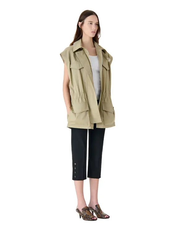 Sleeveless Jacket with Pockets 3 Image