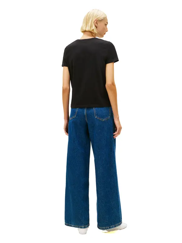 Logo Embroidery Jersey Crew Neck T-Shirt 3 Image