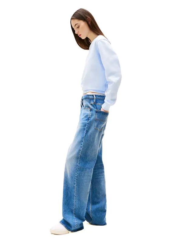 Mia Faded Relaxed Straight Leg Jeans 2 Image