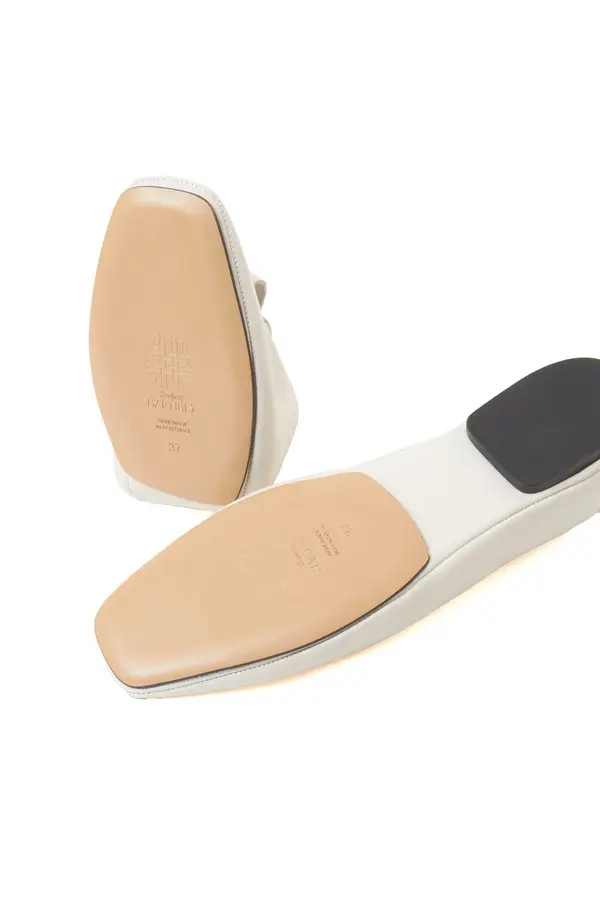 Leather Square Toe Glove Ballerinas with Elasticated Heel 4 Image