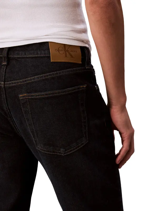 Slim Fit Regular Waist Cotton Jeans 1 Image