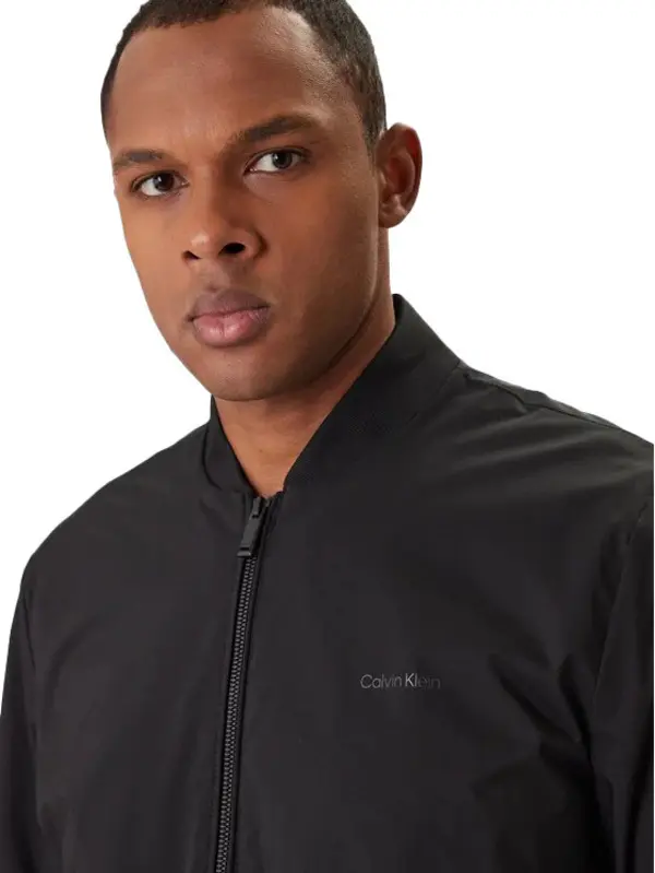 Bomber Jacket with two Side Zipped Pockets 2 Image