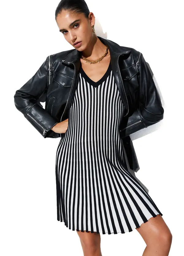 Short Knit Dress 1 Image