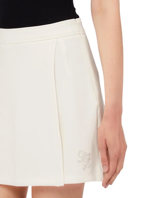 Mini-length Elastic Waistband Skort 2 Image