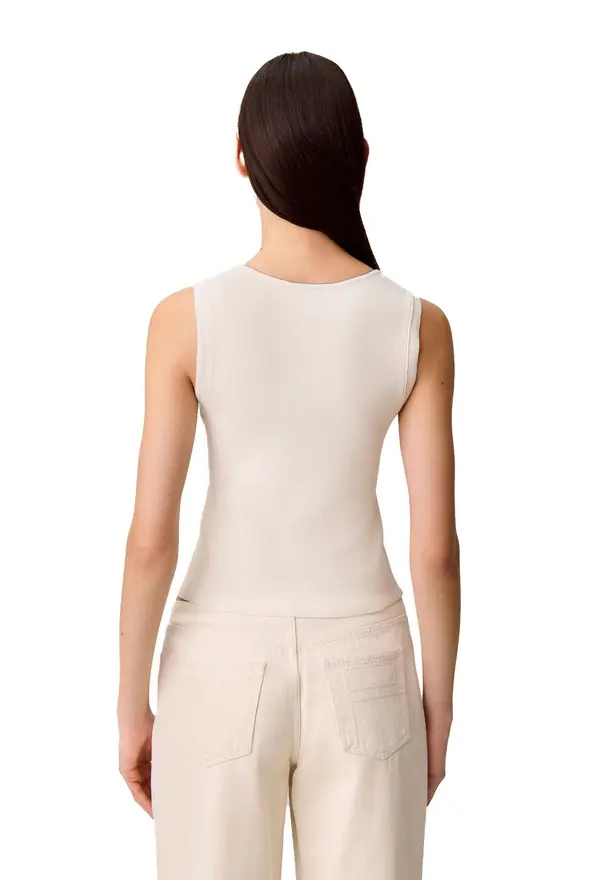 Fitted Sleeeveless Knit Top 4 Image