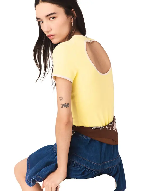 Round Back Cut-Out Top 3 Image