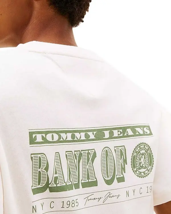 Regular fit with Signature Sleeve Flag Branding T-shirt 2 Image