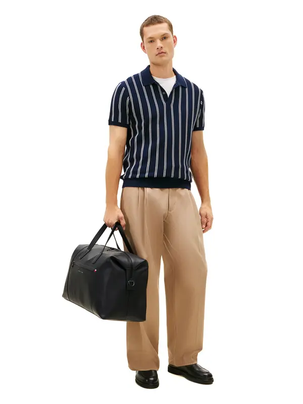 Commuter Leather Duffle Bag 3 Image