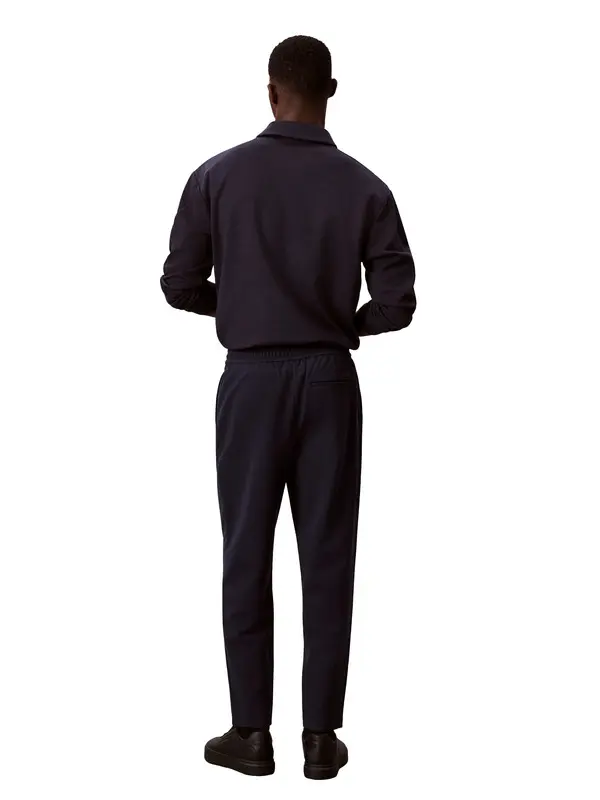 Knit Pleated Slim Tapered Fit Pants 2 Image