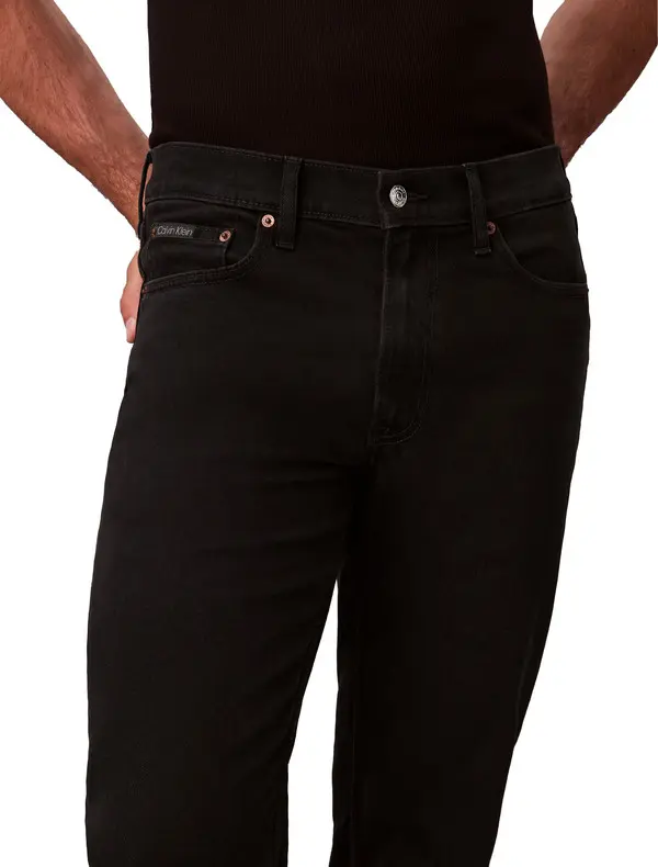 Regular Waist Slim Jeans 2 Image