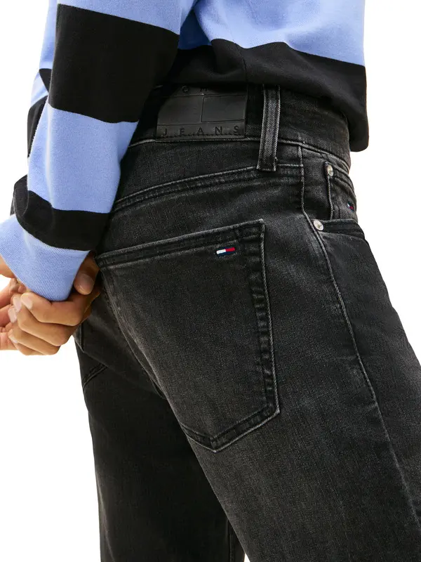 Austin Faded Slim Tapered Leg Black Jeans 3 Image