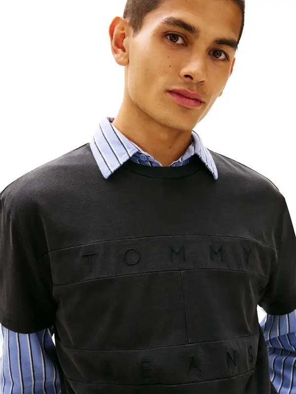 Regular Tonal Flag Short-Sleeve T-Shirt 2 Image