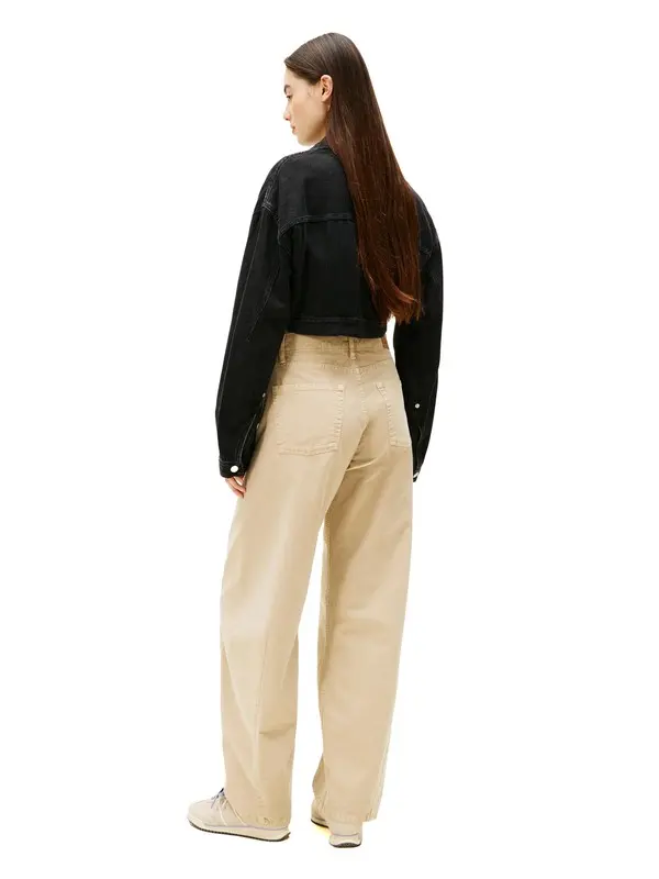 Cropped Denim Jacket 2 Image