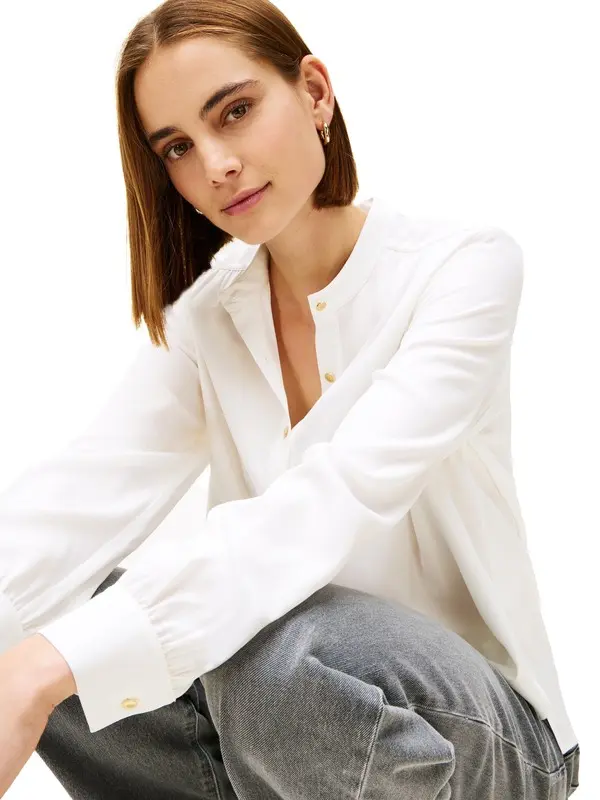 Gold-Tone Button Relaxed Twill Blouse 4 Image