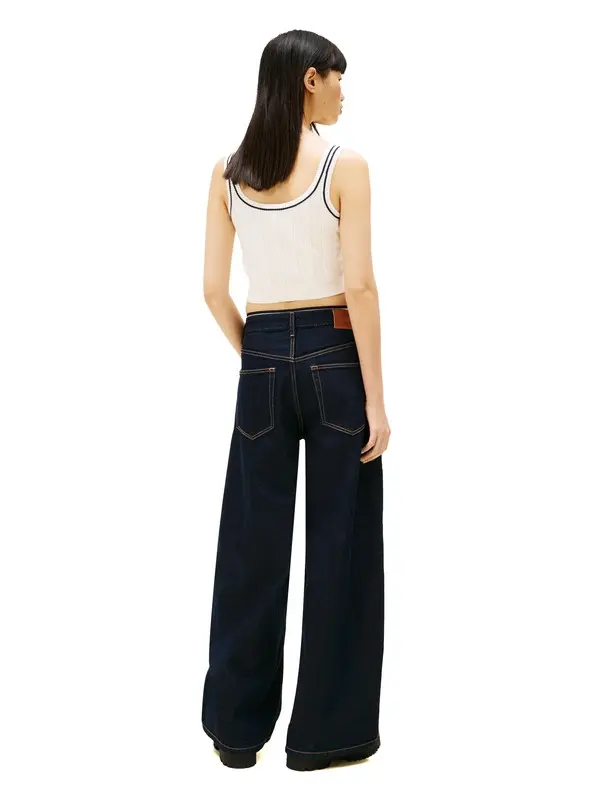 Flag Cable Knit Cropped Tank Top 3 Image