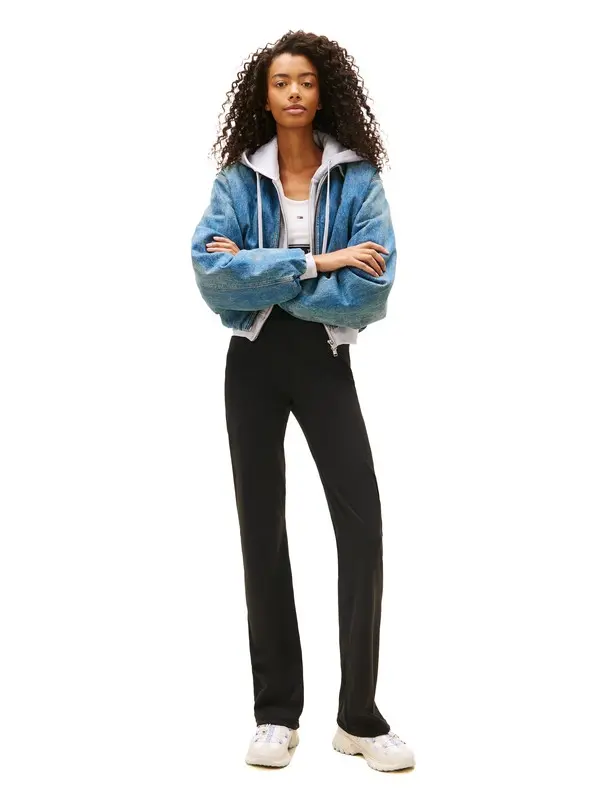 Logo Slim Kick Flare Leggings 4 Image