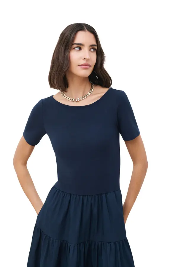 Short-Sleeve Dress with Flounced Skirt 4 Image