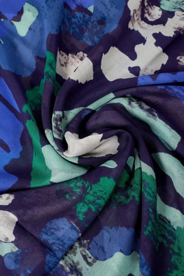 Leyline Abstract Graphic Scarf 1 Image