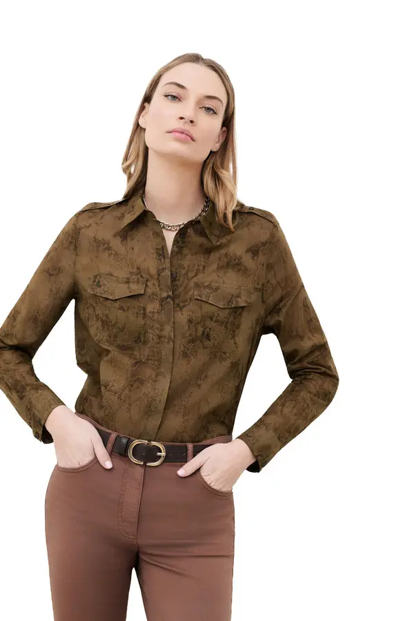 Animal Print Straight-Cut Long Sleeve Shirt 3 Image