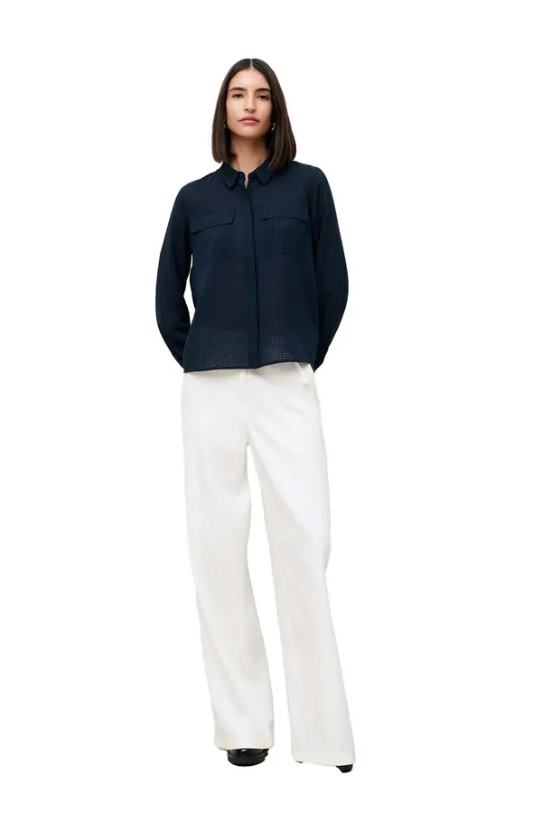Button-Down Shirt with Dual Flap Pockets 3 Image