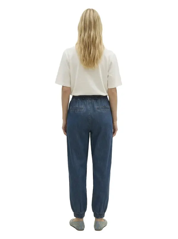 Elasticated Waist Baggy Jeans 3 Image