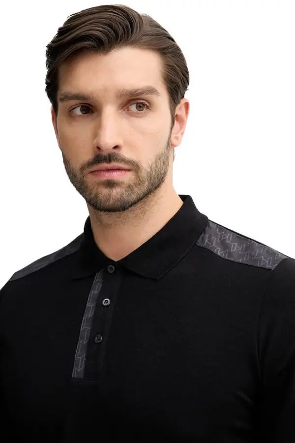 Regular Fit Short Sleeve Polo with Shoulder Design 2 Image