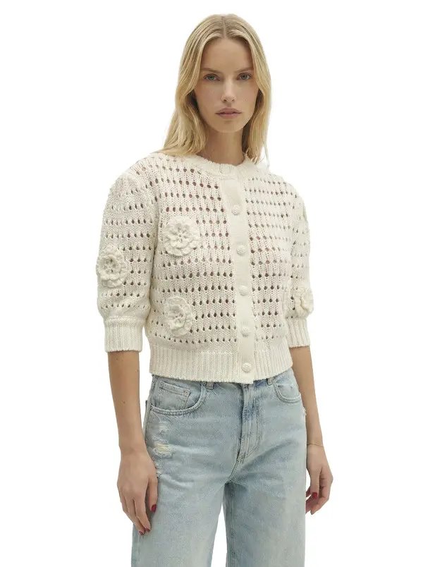 Short-Sleeved Round-Neck Cotton Cardigan With Flowers 3 Image