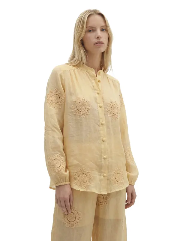 Long-Sleeved Shirt With Floral Embroidery 3 Image