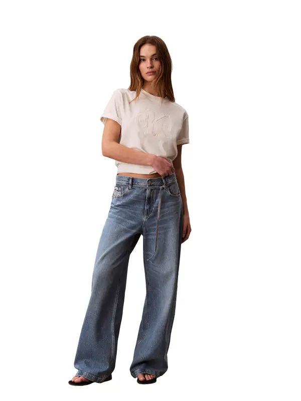 Low Rise Baggy Jeans 4 Image