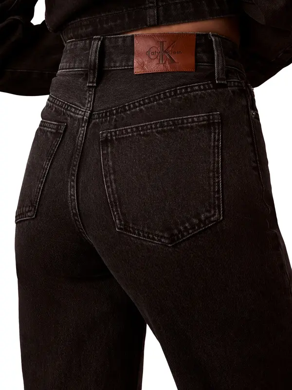 Barrel Fit Jeans 2 Image
