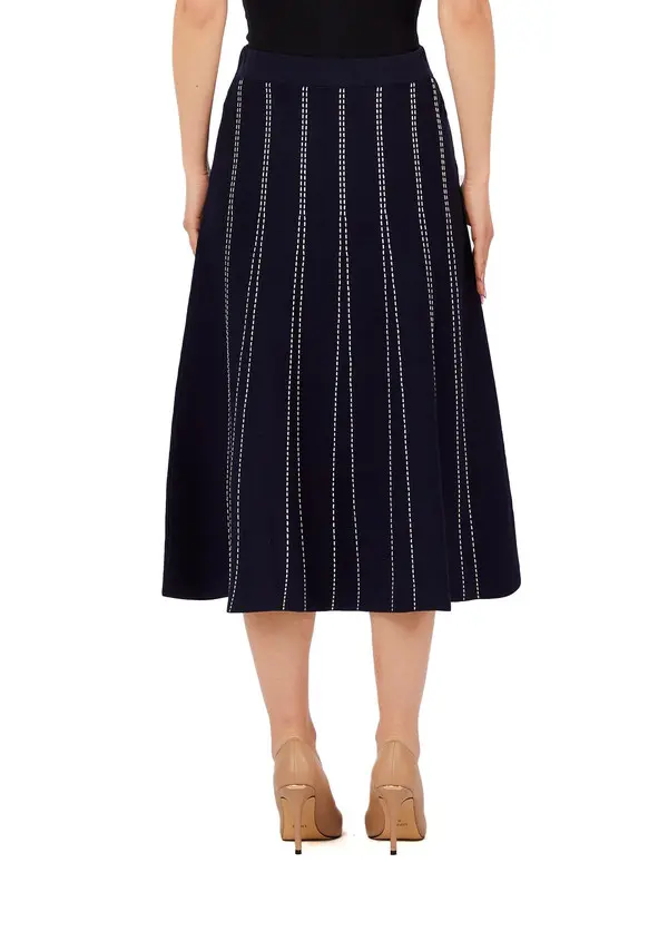 Knit Midi Skirt with Contrastt Stitching 3 Image