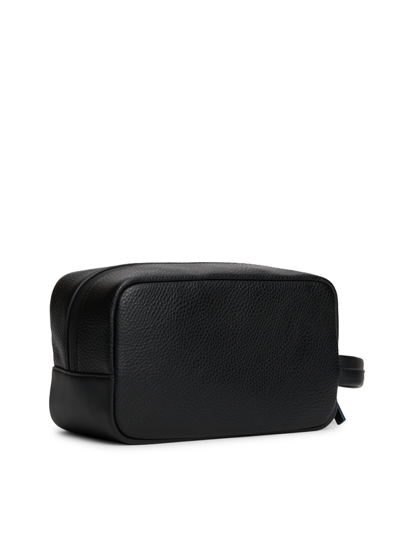 ModernRepeatFlagMetalLogoWashbag 3 Image