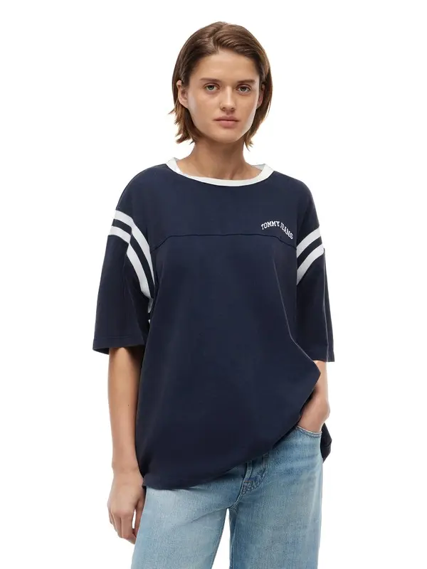 Oversized T-Shirt with Varsity Shoulder Stripes 4 Image
