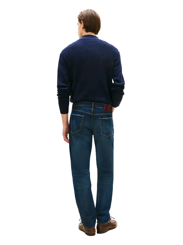 Regular Fit Tapered Legs Jeans 2 Image