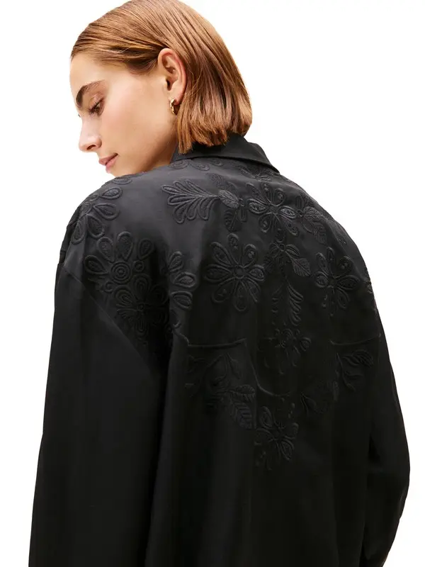 Floral Embroidery Linen Oversized Fit Shirt 4 Image