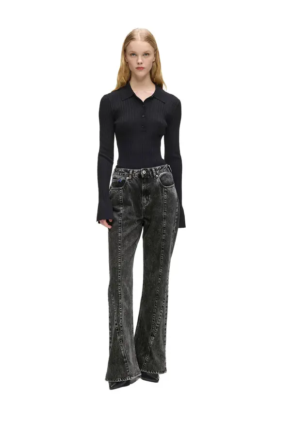 Seamed High-Rise Flared Jeans 4 Image