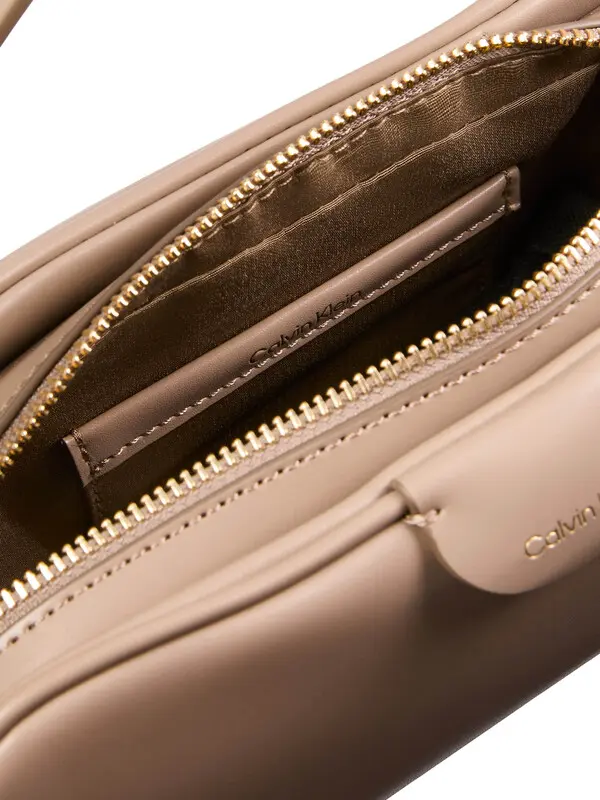 Dual-Strap Minimalist Smooth Leather Crossbody Bag 2 Image