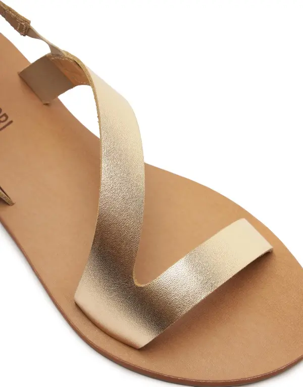 Monochrome Curved Straps Metallic Leather Sandals 3 Image