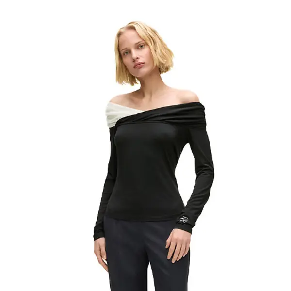 Off-Shoulder Long Sleeves Top 2 Image