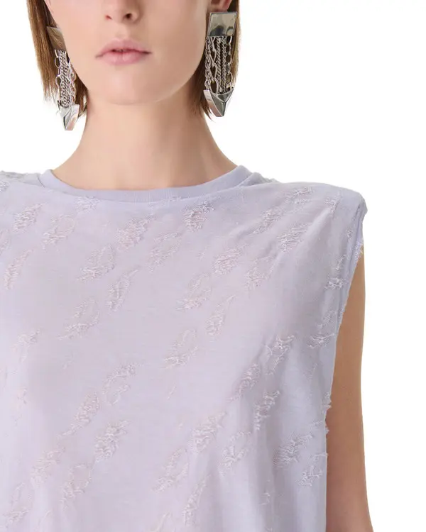 Regular Fit Round Neck Sleeveless Textured Top 3 Image