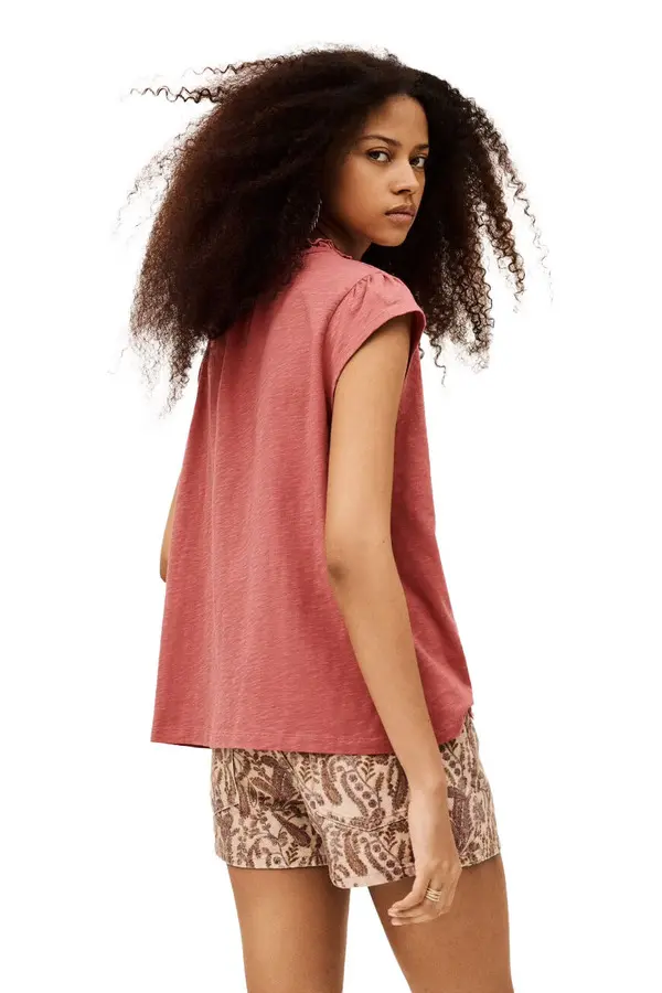 Ruffled V-Neck Slub T-shirt 2 Image