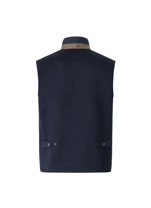 Water Resistant Lightweighted Gilet 1 Image