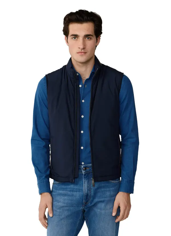 Water Resistant Lightweighted Gilet 2 Image