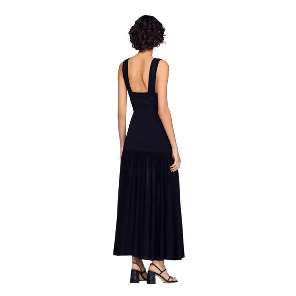 Flared Ruffled Knit V-neck Maxi Dress 4 Image